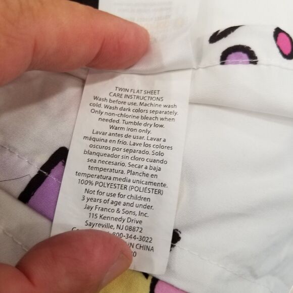 Disney Minnie Mouse rainbow dots twin size flat sheet - Picture 4 of 4